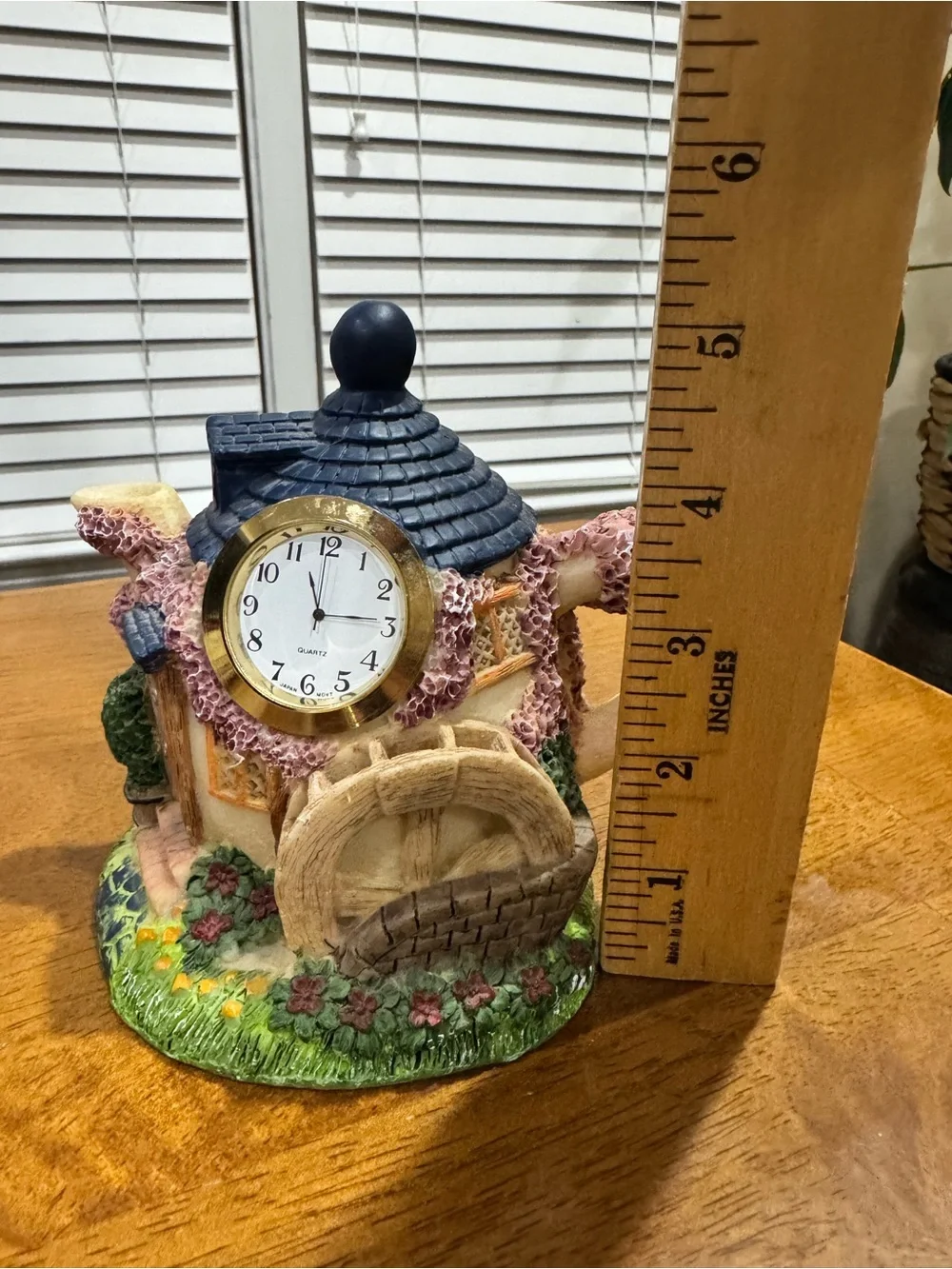 Resin Teapot Clock